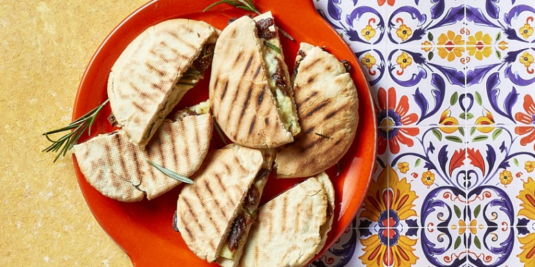 Pitatosti’s met brie en vijgen