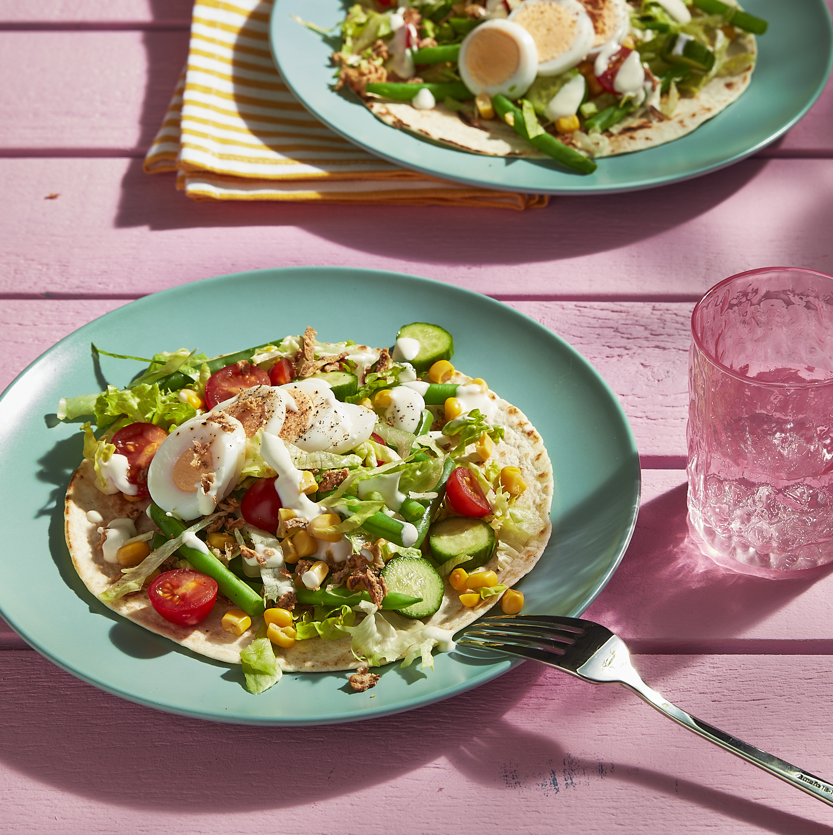 Tacosalade met ei en aiolidressing
