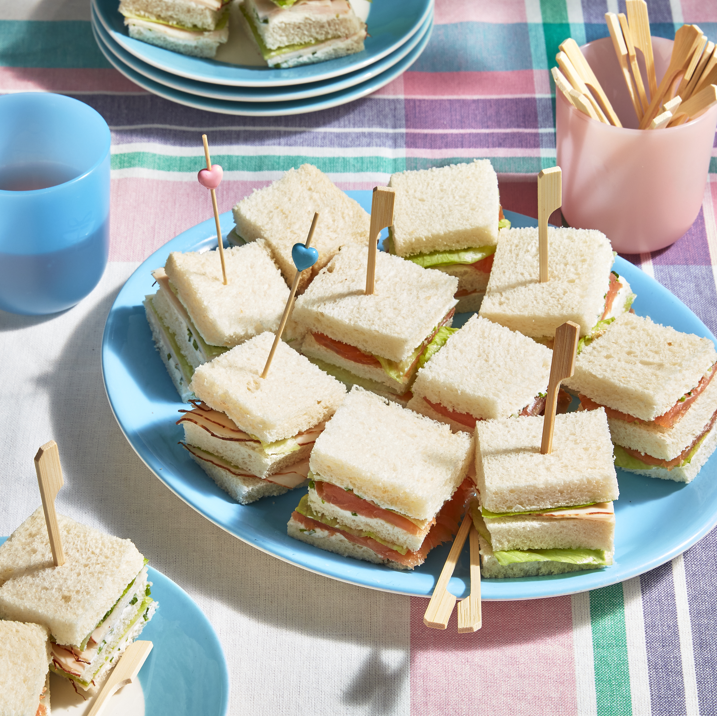 Sandwich kip en sandwich zalm