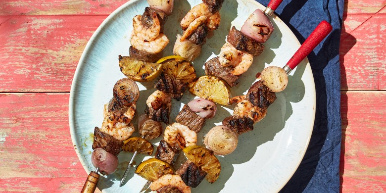 Surf and turf spies met biefstuk en garnalen