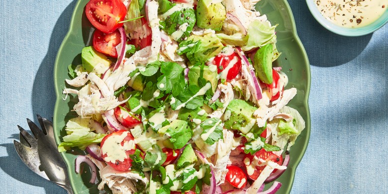 Pulled chicken salade met avocado