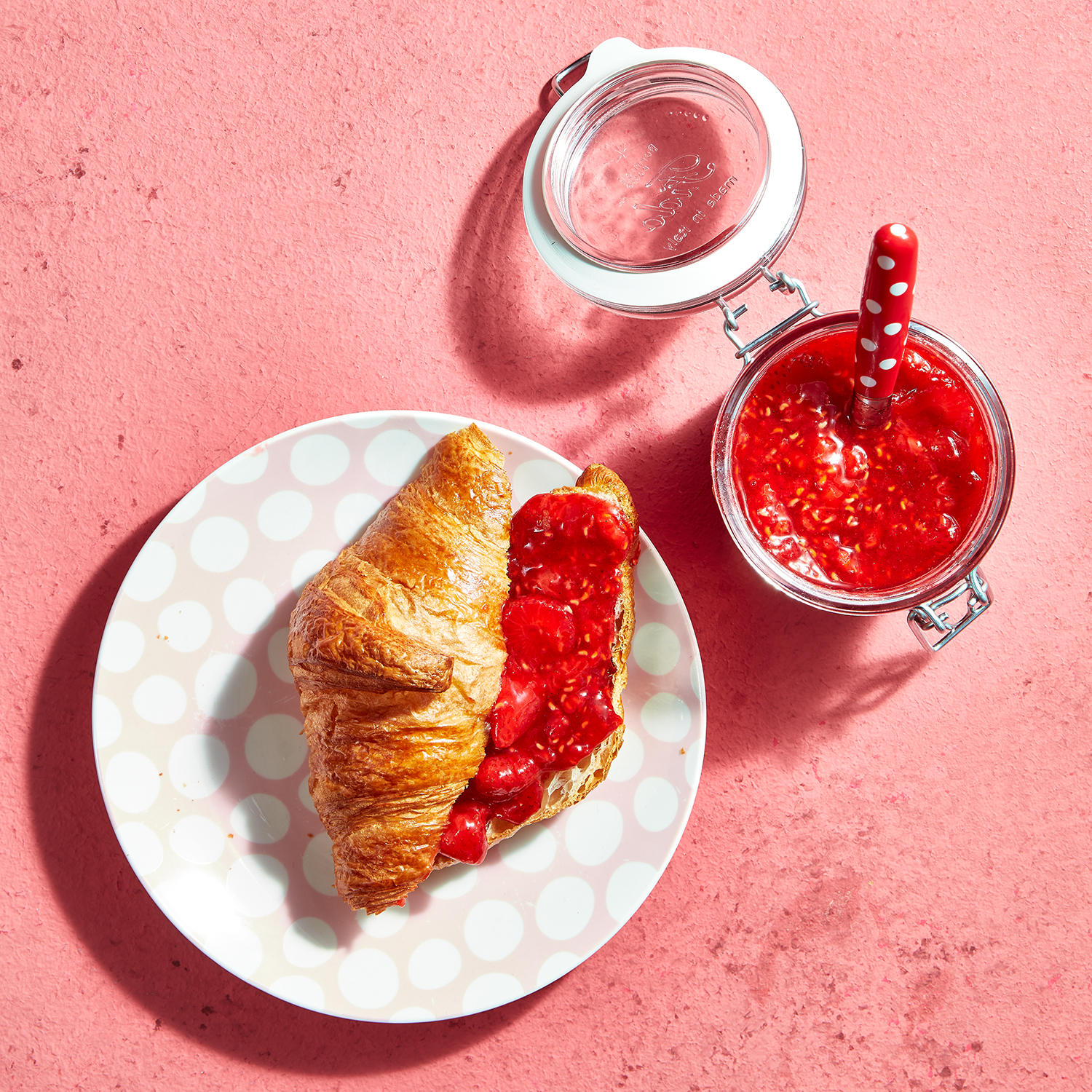 Snelle aardbeien-frambozenjam met vanille