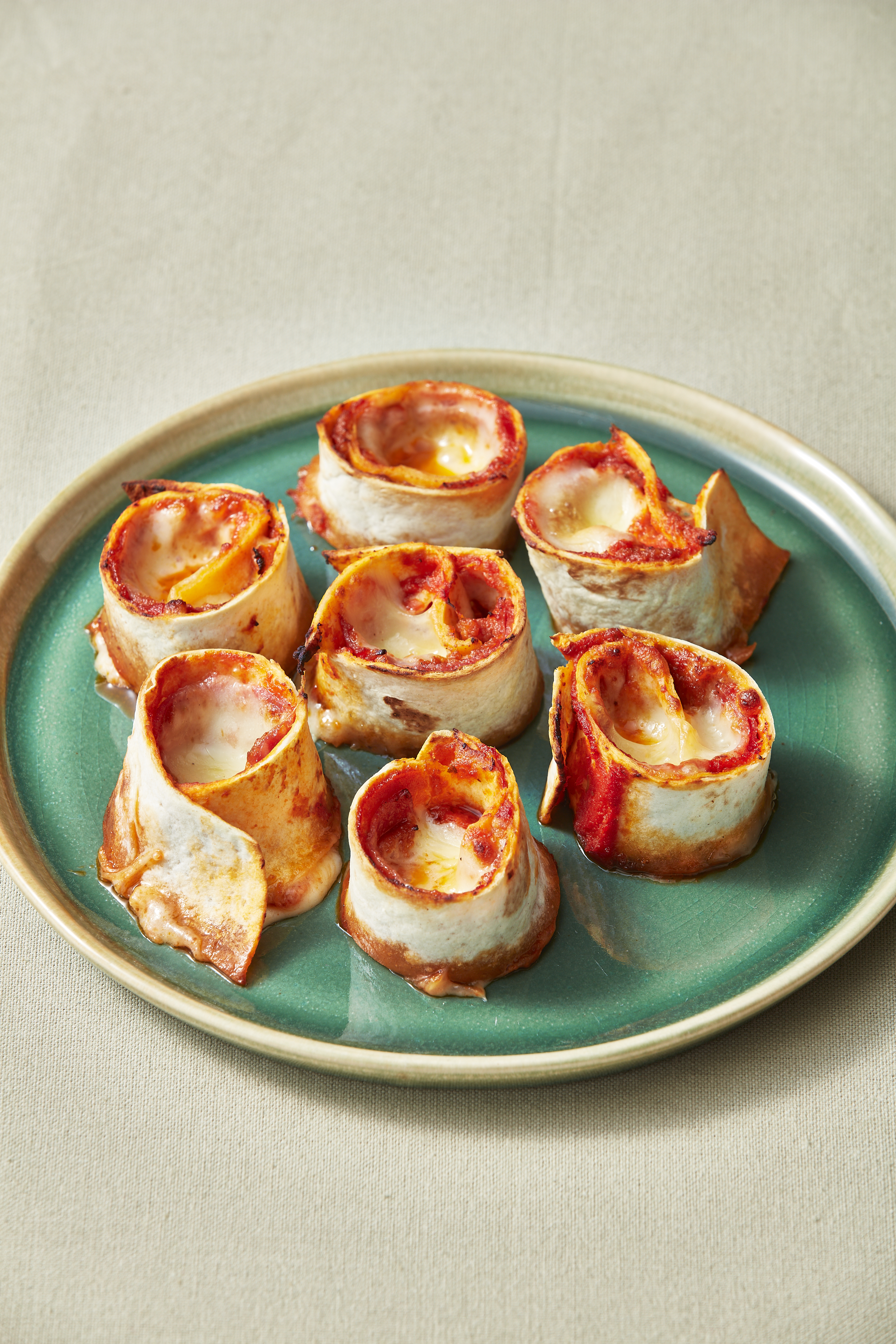 Wraprolletjes met pizzasmaak