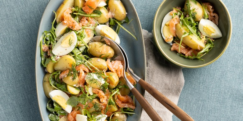 Krieltjessalade met zalm en ei