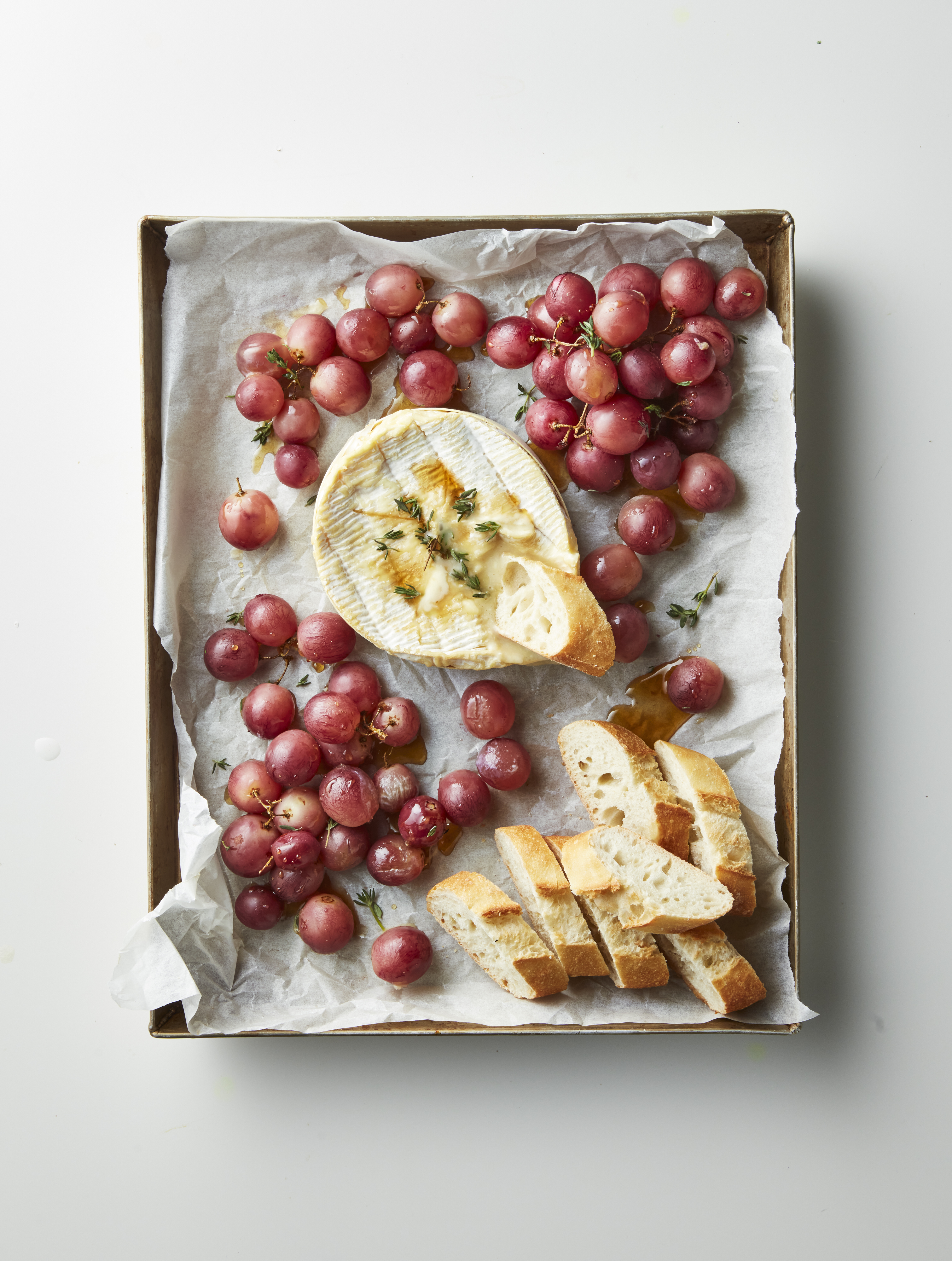 Camembertdip met druiven