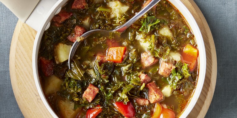 Boerenkoolsoep met aardappel en chorizo