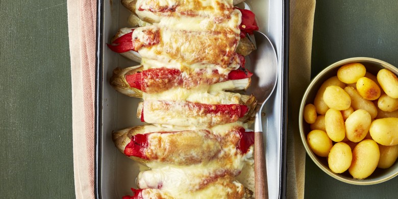 Witlof ovenschotel met paprika en kaas