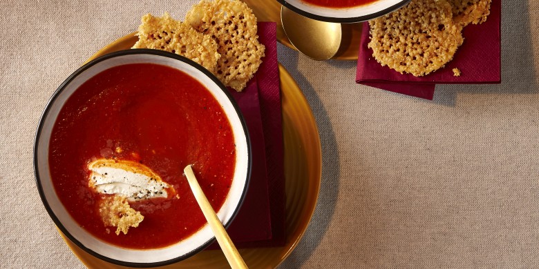 Snelle tomatensoep met kaaskoekjes