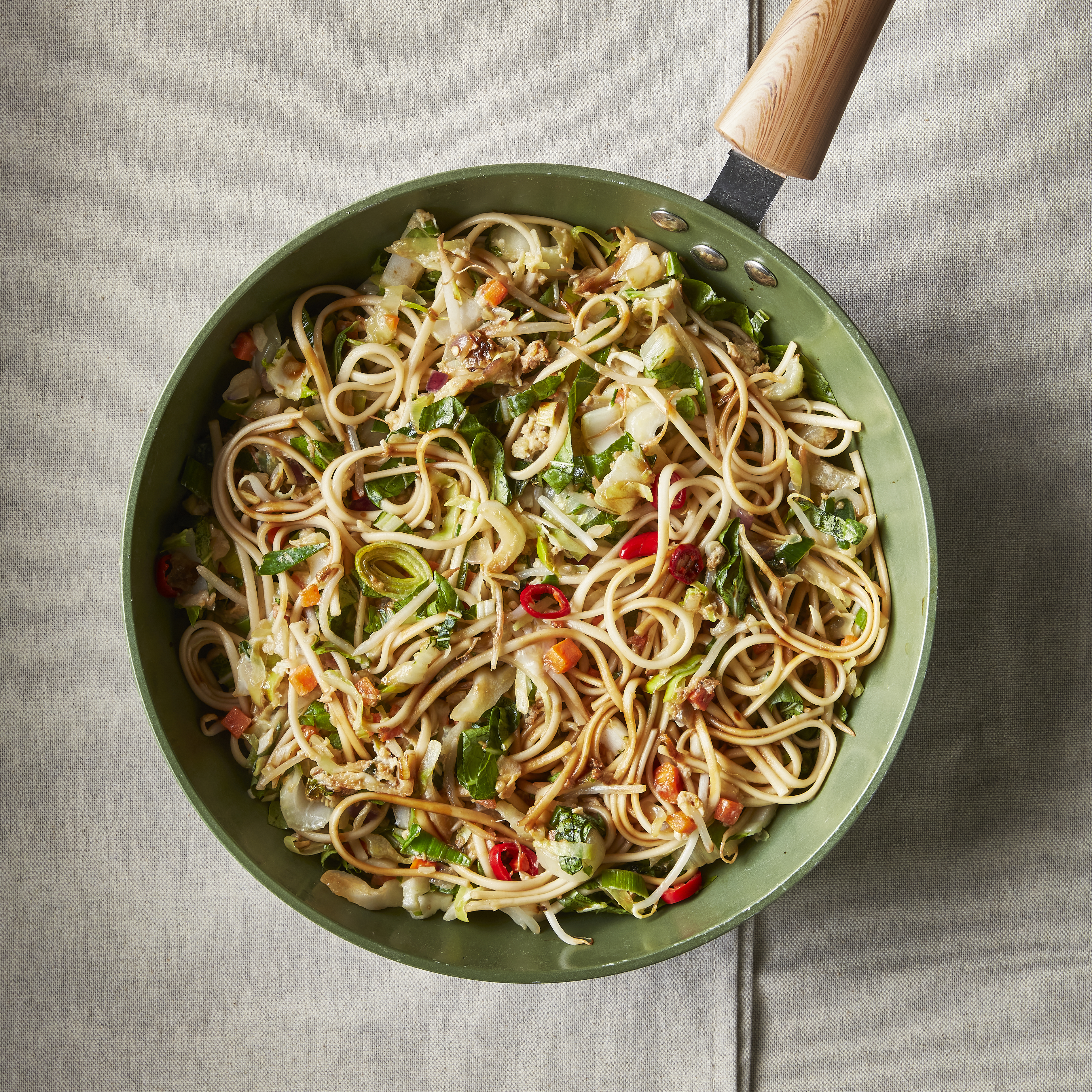 Gebakken noedels met ei