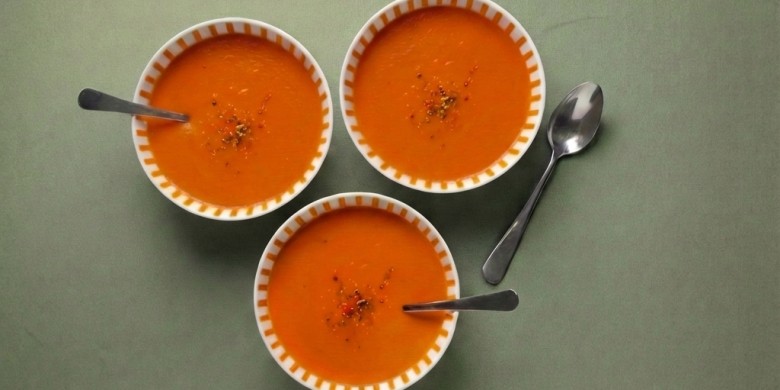 Geroosterde paprika-tomatensoep