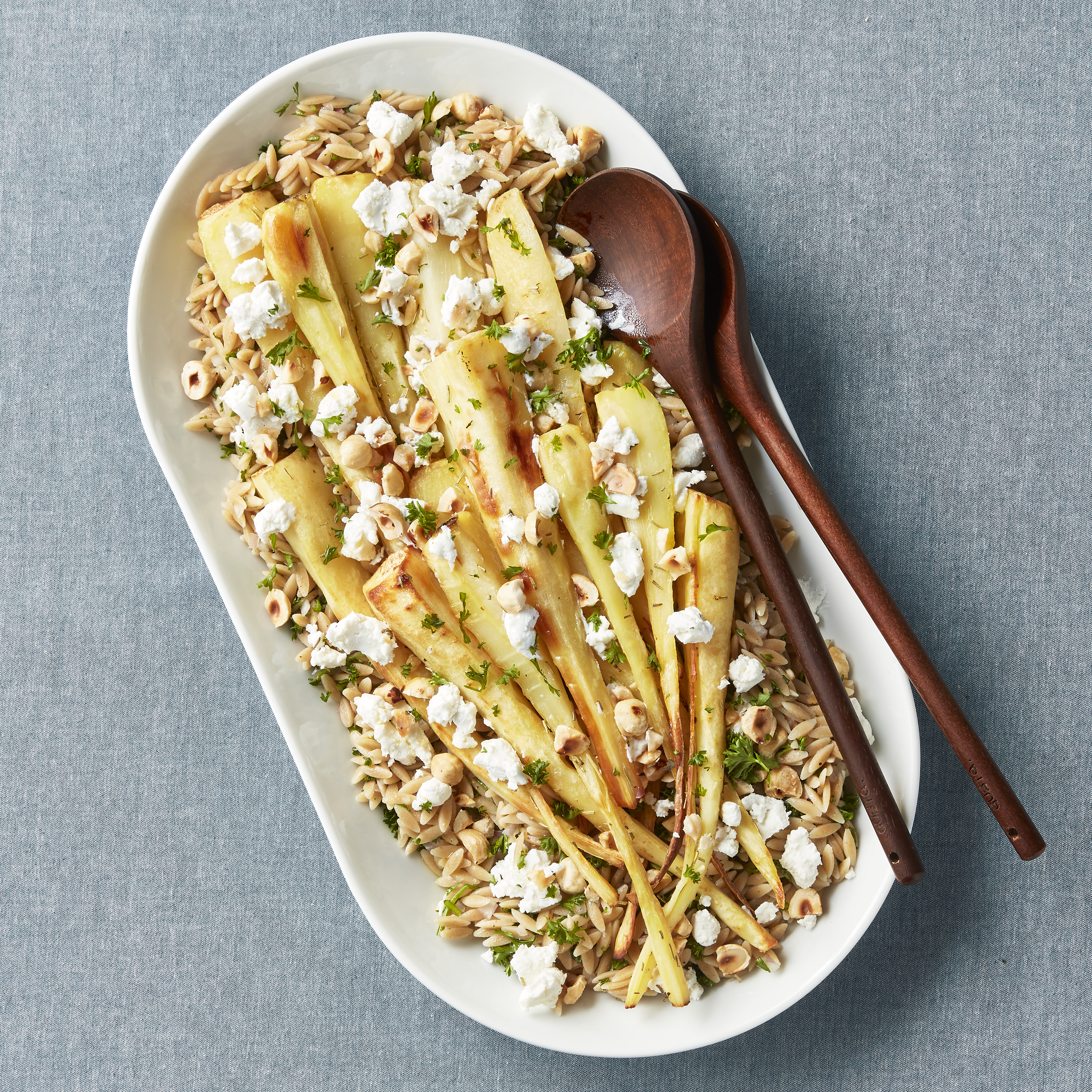 Geroosterde pastinaaksalade met geitenkaas