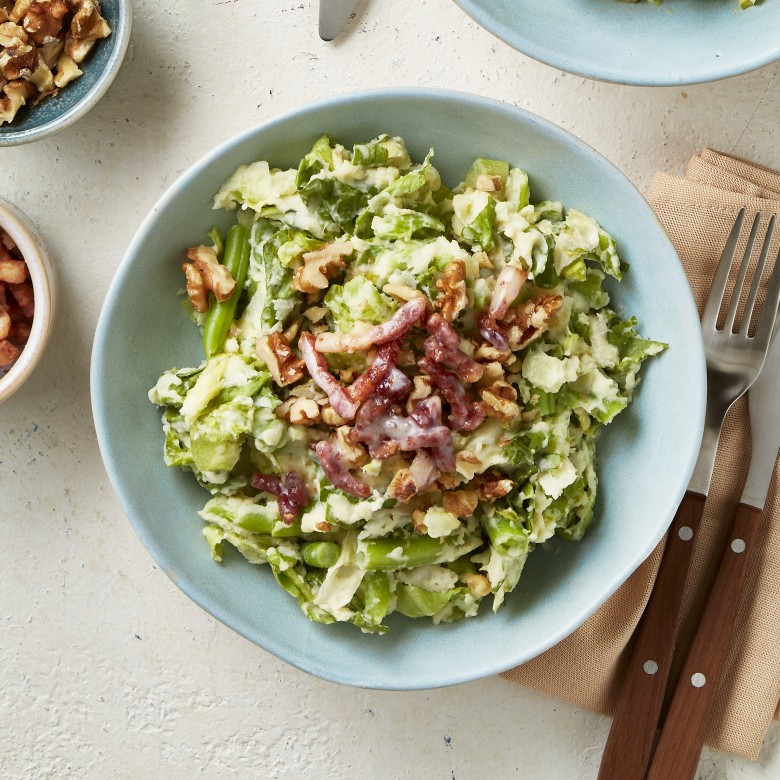 Bonenstamppot met andijvie, spek en walnoten