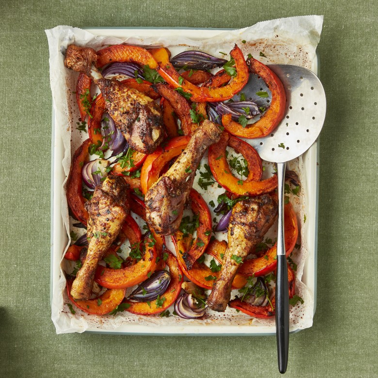 Traybake met pompoen en drumsticks