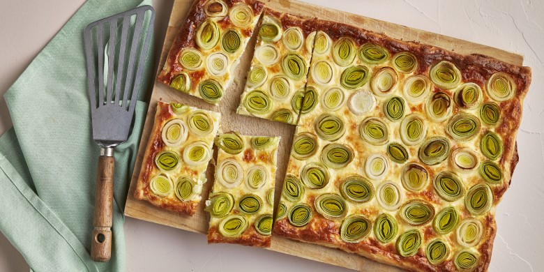 Plaattaart met prei en kaas 