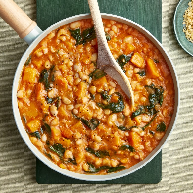 Vegetarische bonenstoofpot met oude kaas