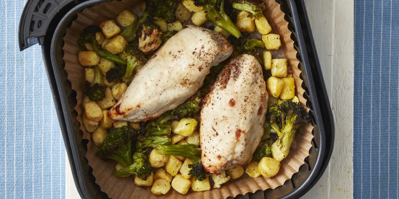 Krieltjes met kipfilet en broccoli uit de airfryer