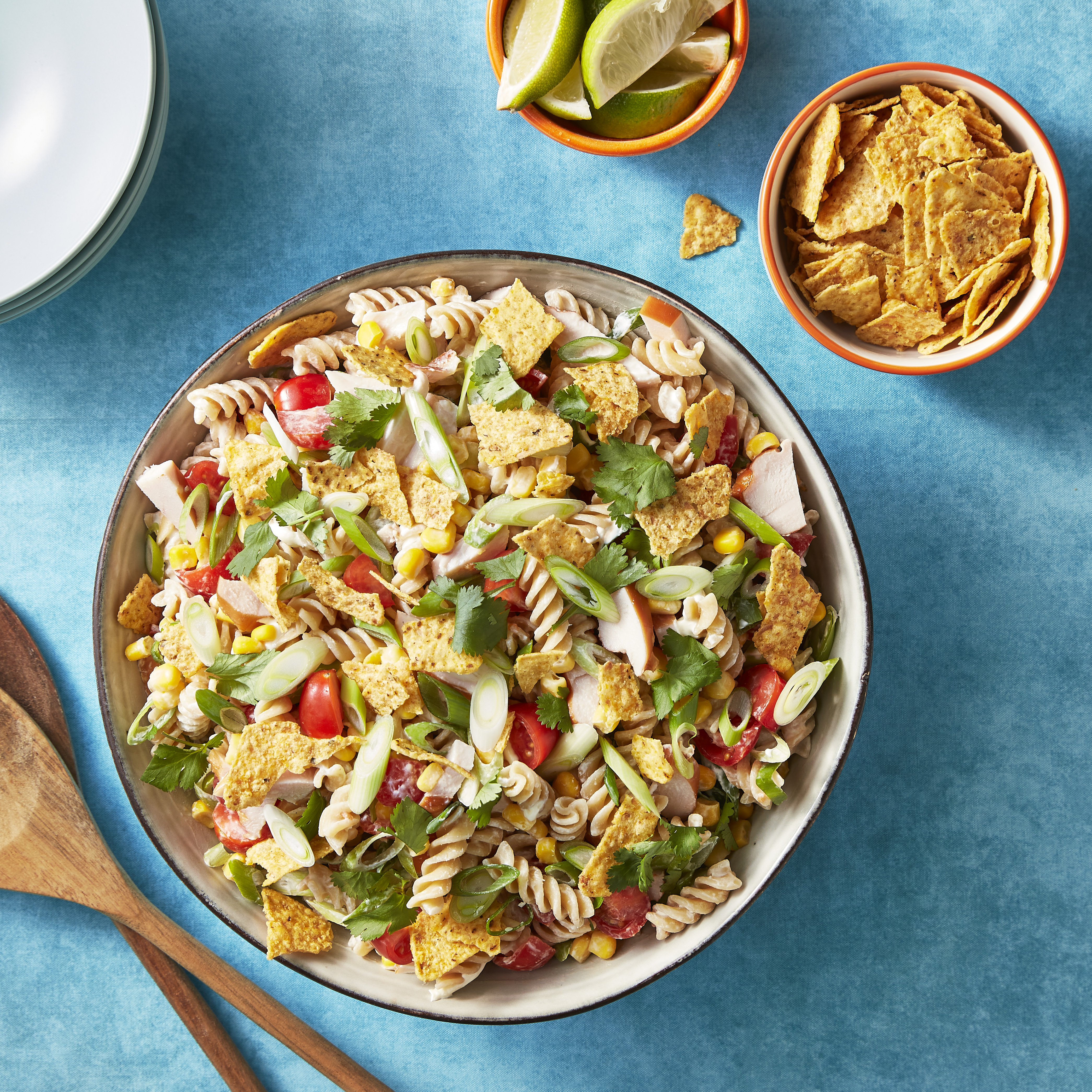 Mexicaanse pastasalade met kip