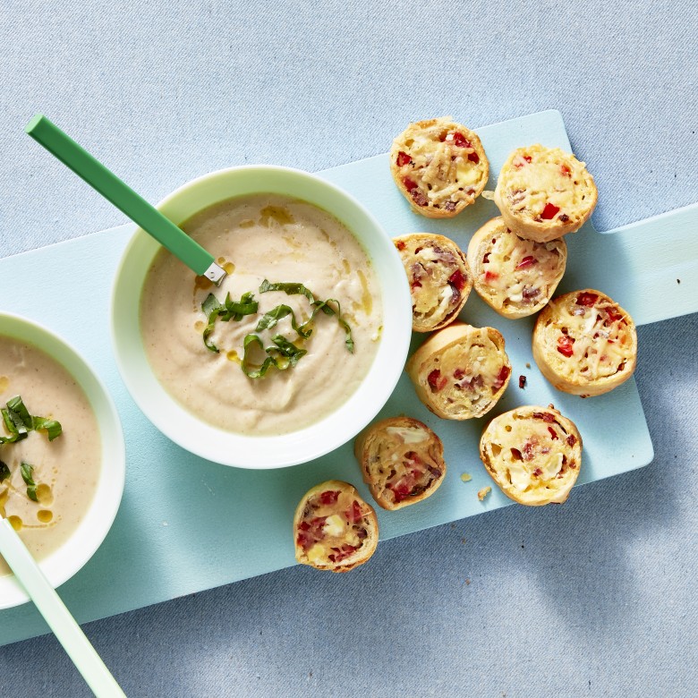 Flammkuchenrolletjes met bloemkoolsoep