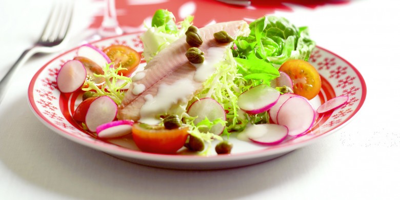 Salade met gerookte forel
