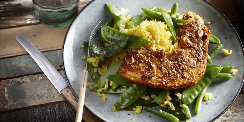 Spek met honing, sesam en groene groenten