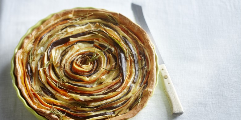 Spiraaltaart met wortel, pastinaak en aubergine