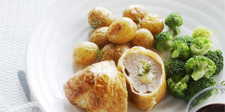 Varkenshaaspakketje met brie en tijm