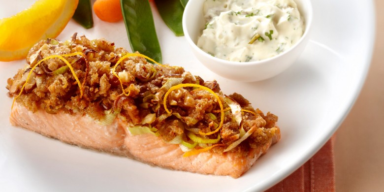Zalm met prei en noten