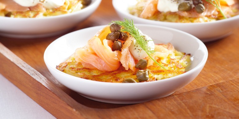 Aardappelkoekjes met gerookte zalm