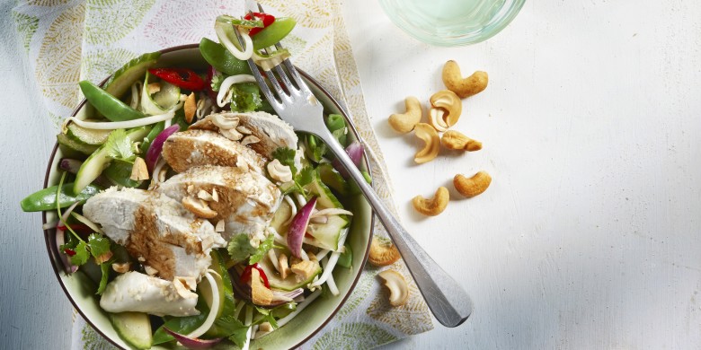 Gestoomde kipfilet met sesamdressing