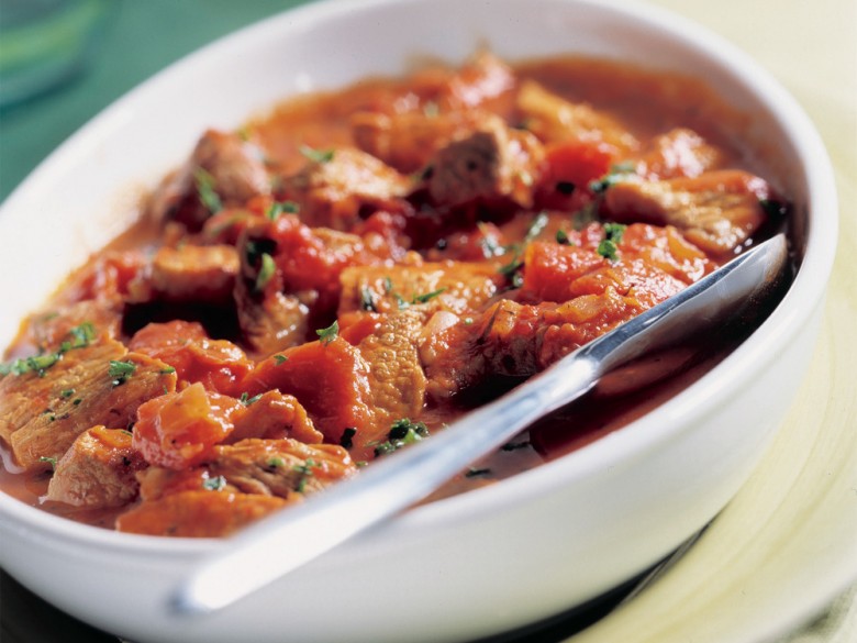 Gemarineerde hamlappen met provencaalse tomatensaus