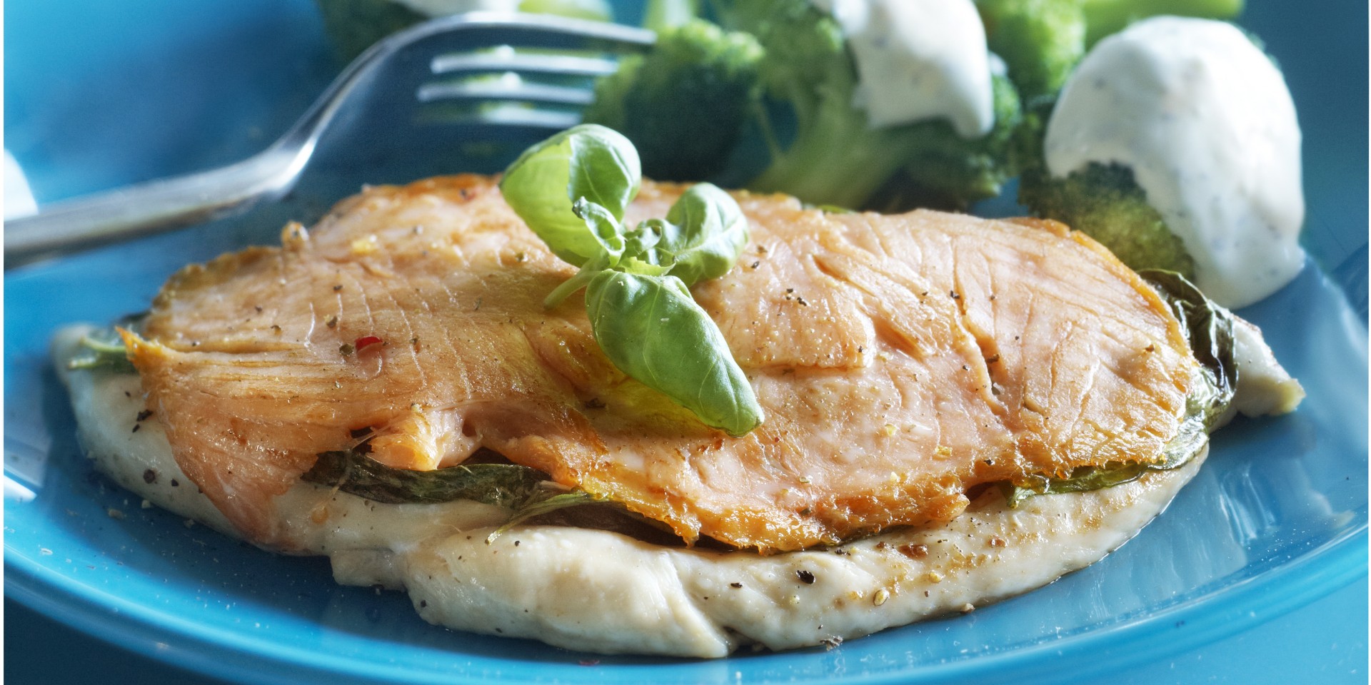 Kipsaltimbocca met basilicum en gerookte zalm