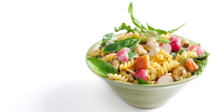 Pasta met zeevruchten en radijs
