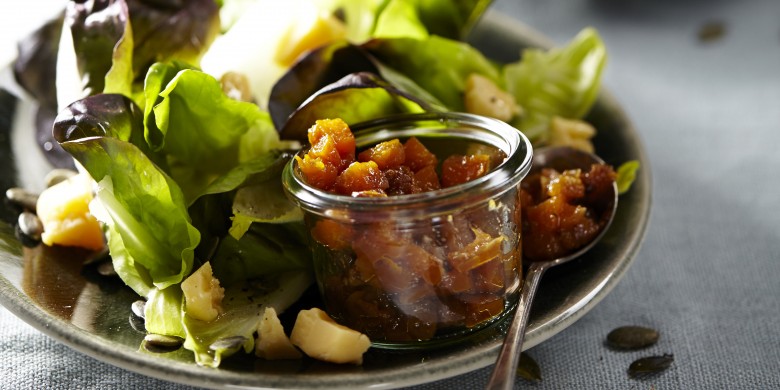 Salade met pompoenchutney