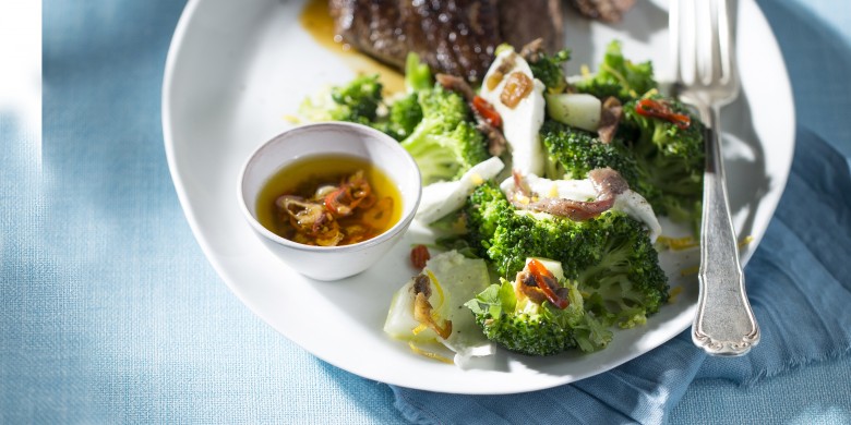 Broccoli met mozzarella en ansjovis