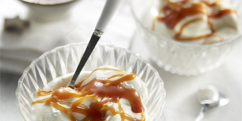 Hangop met salted caramel