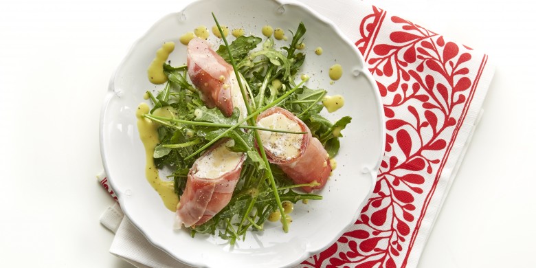 Rucolasalade met hamrolletjes