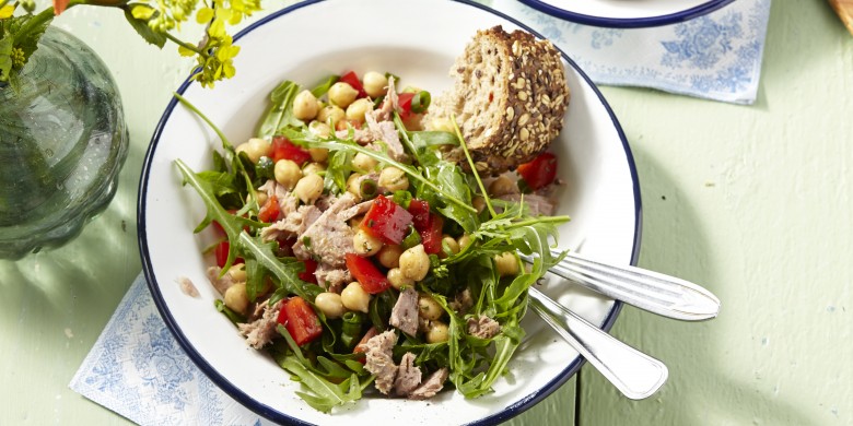 Kikkererwtensalade met tonijn 