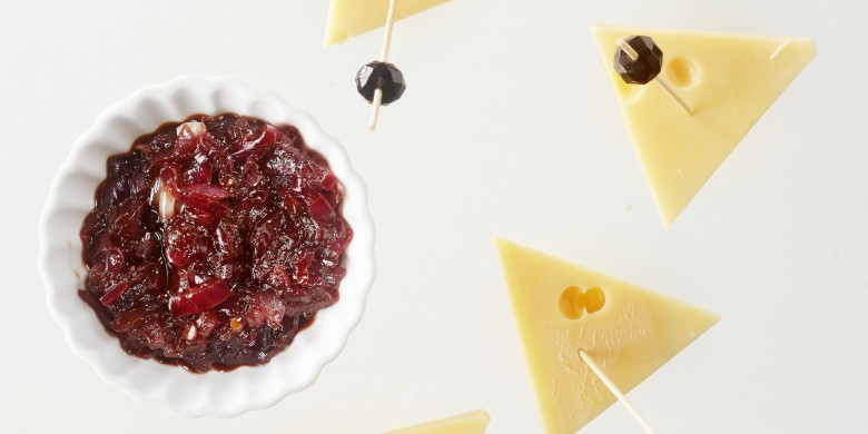 Kaasvlammetjes met uien-gemberchutney