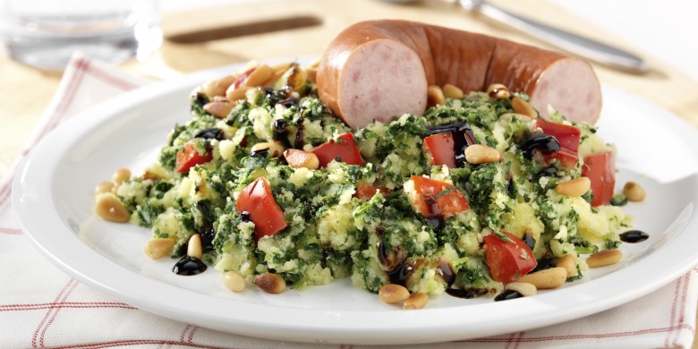 Boerenkoolstamppot met paprika en rookworst