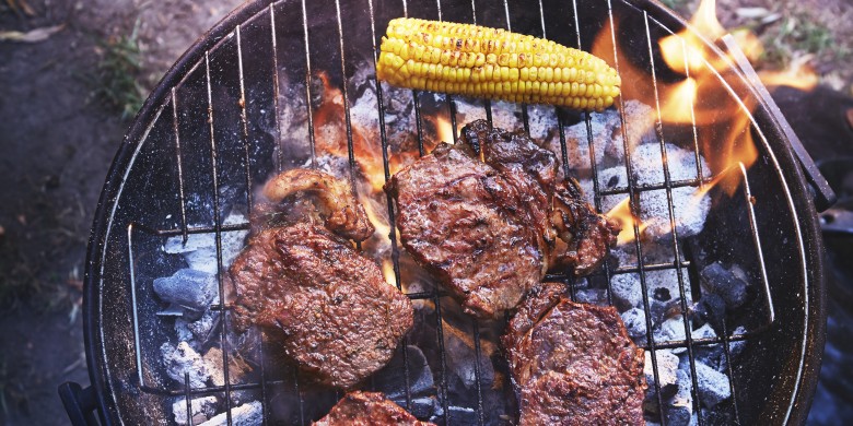 Entrecote met jerksaus en gegrilde mais