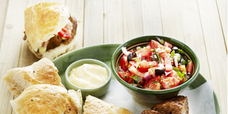 Turks gehakt met frisse salade