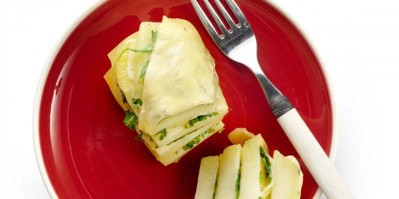 Aardappeltorentje met boerenkaas en rucola