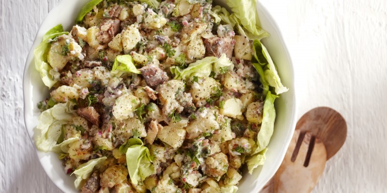 Aardappelsalade met ansjovis en sardines