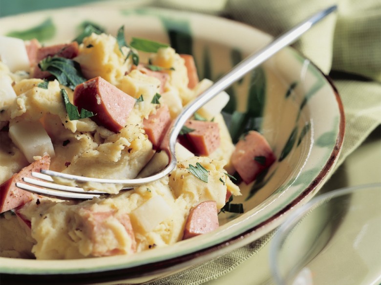 Knolselderijstamppot met mosterdsaus