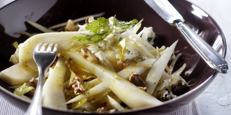 Witlofsalade met blauwe kaas