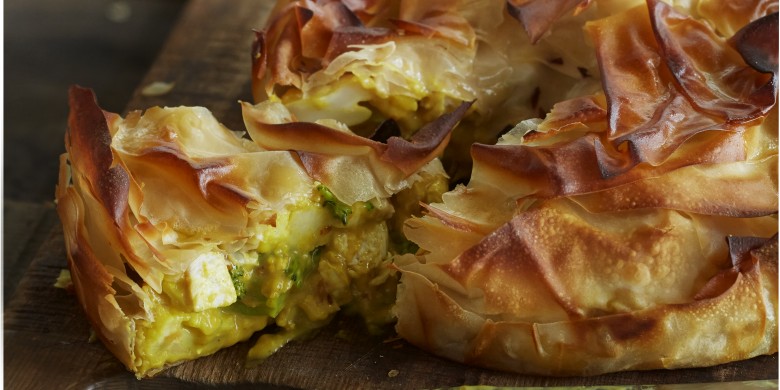 Krokante kalkoenpie met bloemkool en broccoli