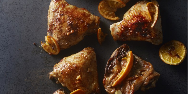 Geroosterde kip met cacao en sinaasappel