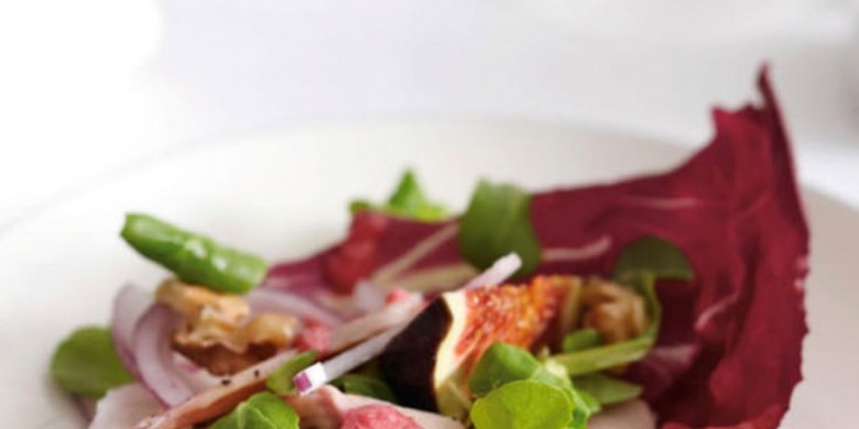 Gerookte forel met bietjesdressing