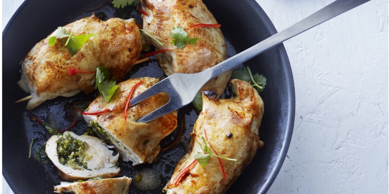 Gevulde kipfilet met pikante pesto