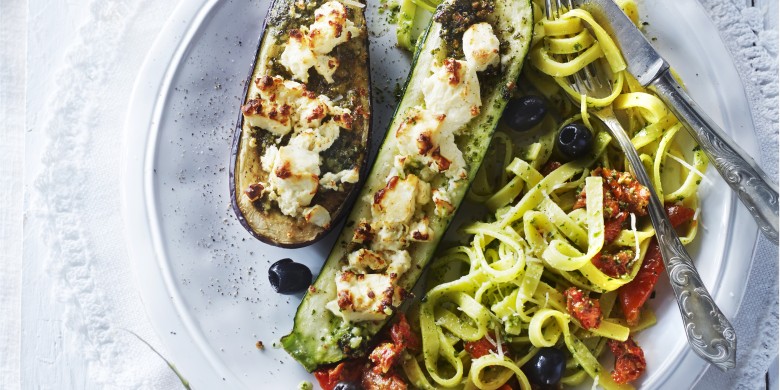Gevulde groenten met walnootpesto en feta